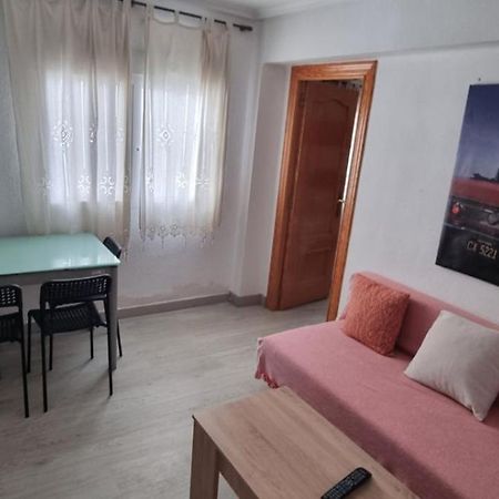 Lovely Three-Bedroom Apartment In Puerto De Sagunt ปัวร์โตเดซากุนโต ภายนอก รูปภาพ
