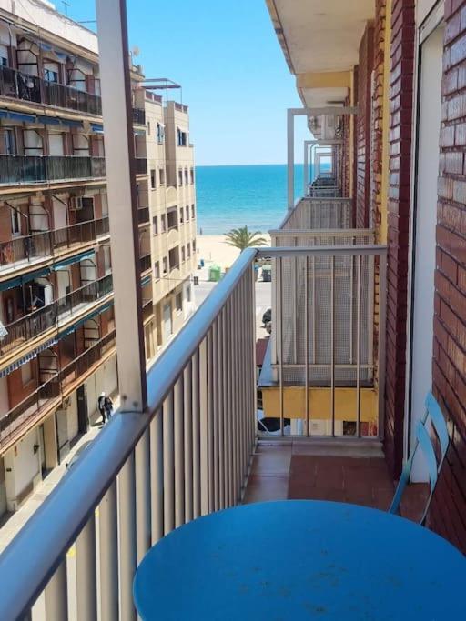 Lovely Three-Bedroom Apartment In Puerto De Sagunt ปัวร์โตเดซากุนโต ภายนอก รูปภาพ