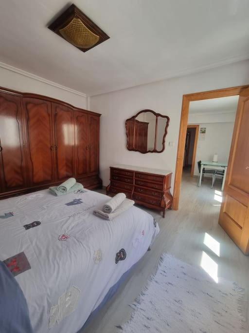 Lovely Three-Bedroom Apartment In Puerto De Sagunt ปัวร์โตเดซากุนโต ภายนอก รูปภาพ